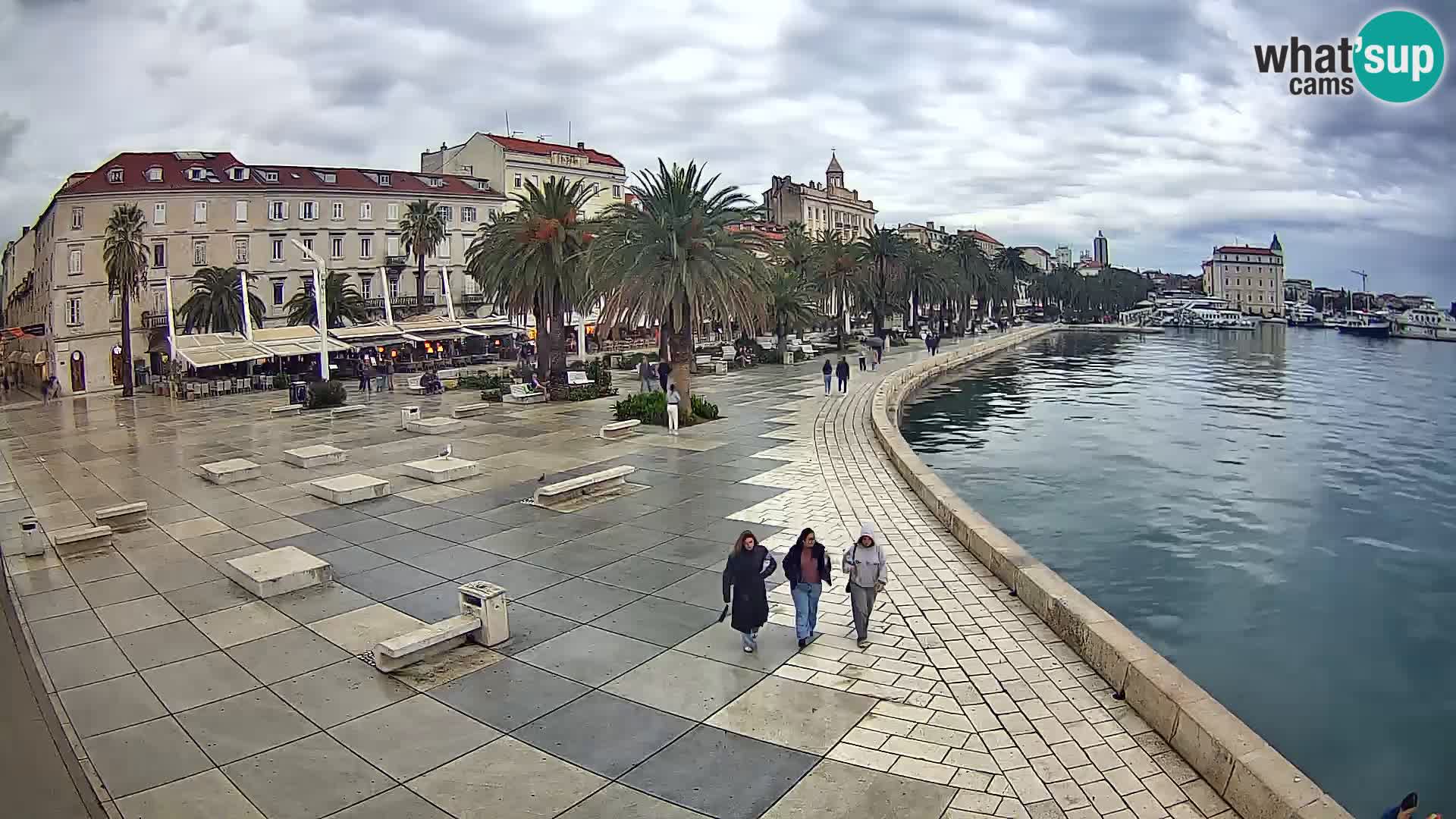 Webcam Split Riva – Prokurative | Trg Republike