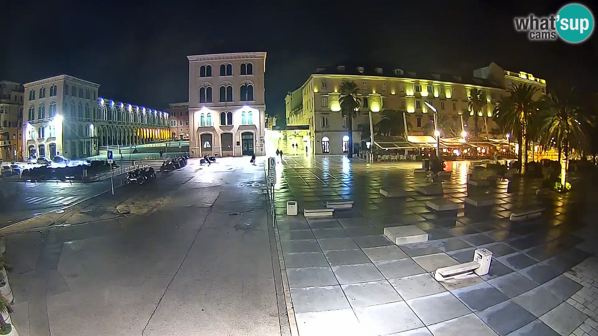 Webcam Split Riva – Prokurative | Trg Republike