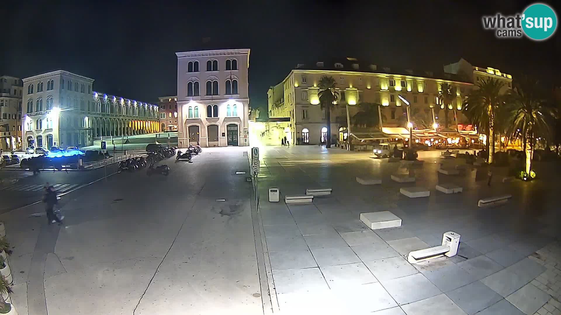 Webcam Split Riva – Prokurative | Trg Republike