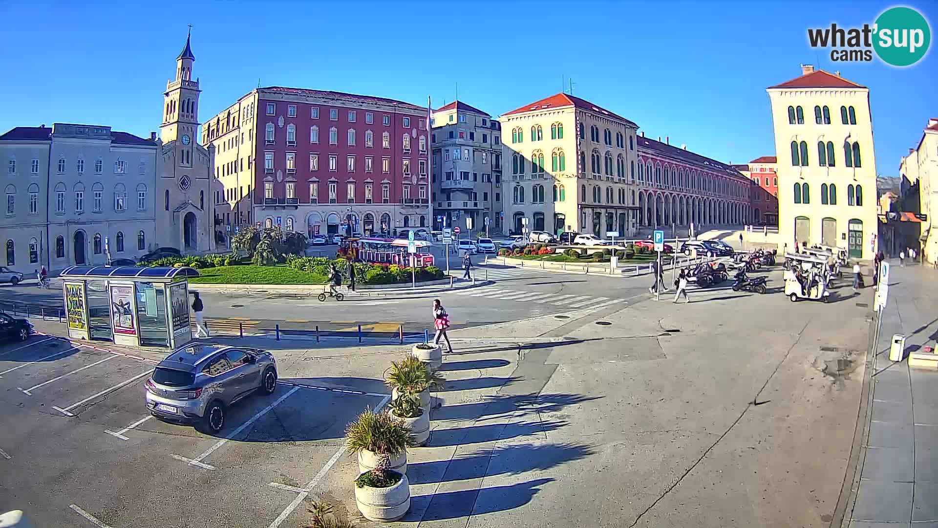 Webcam Split Riva – Prokurative | Trg Republike
