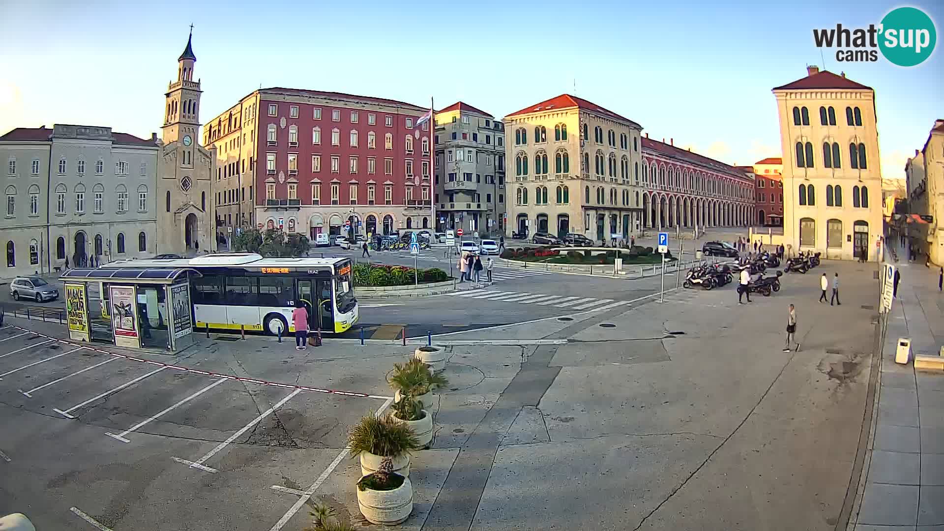 Webcam Spalato Riva – Prokurative | Piazza della Republika