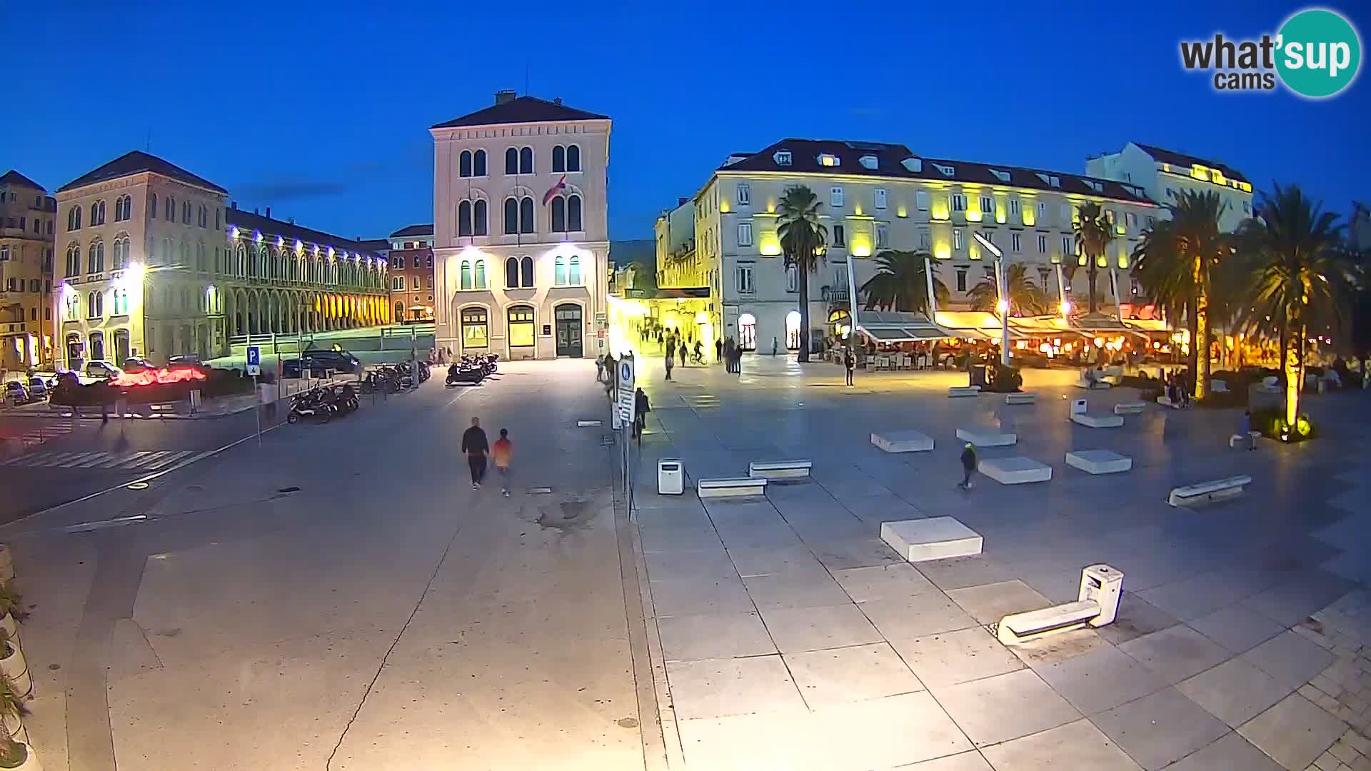Webcam Split Riva – Prokurative | Trg Republike