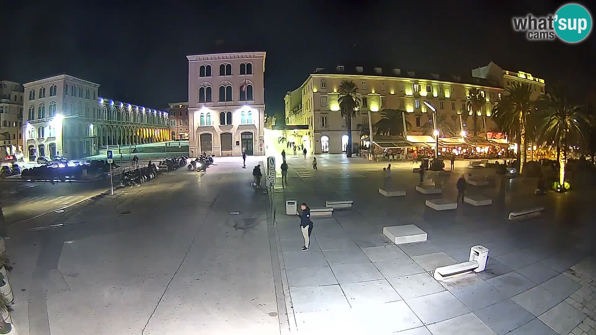 Webcam Split Riva – Prokurative | Trg Republike