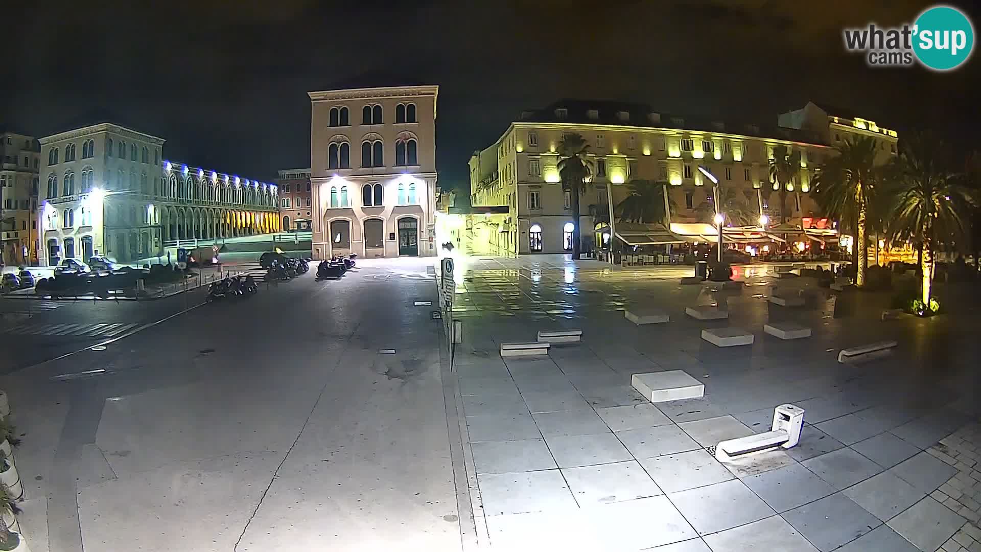 Webcam Split Riva – Prokurative | Trg Republike