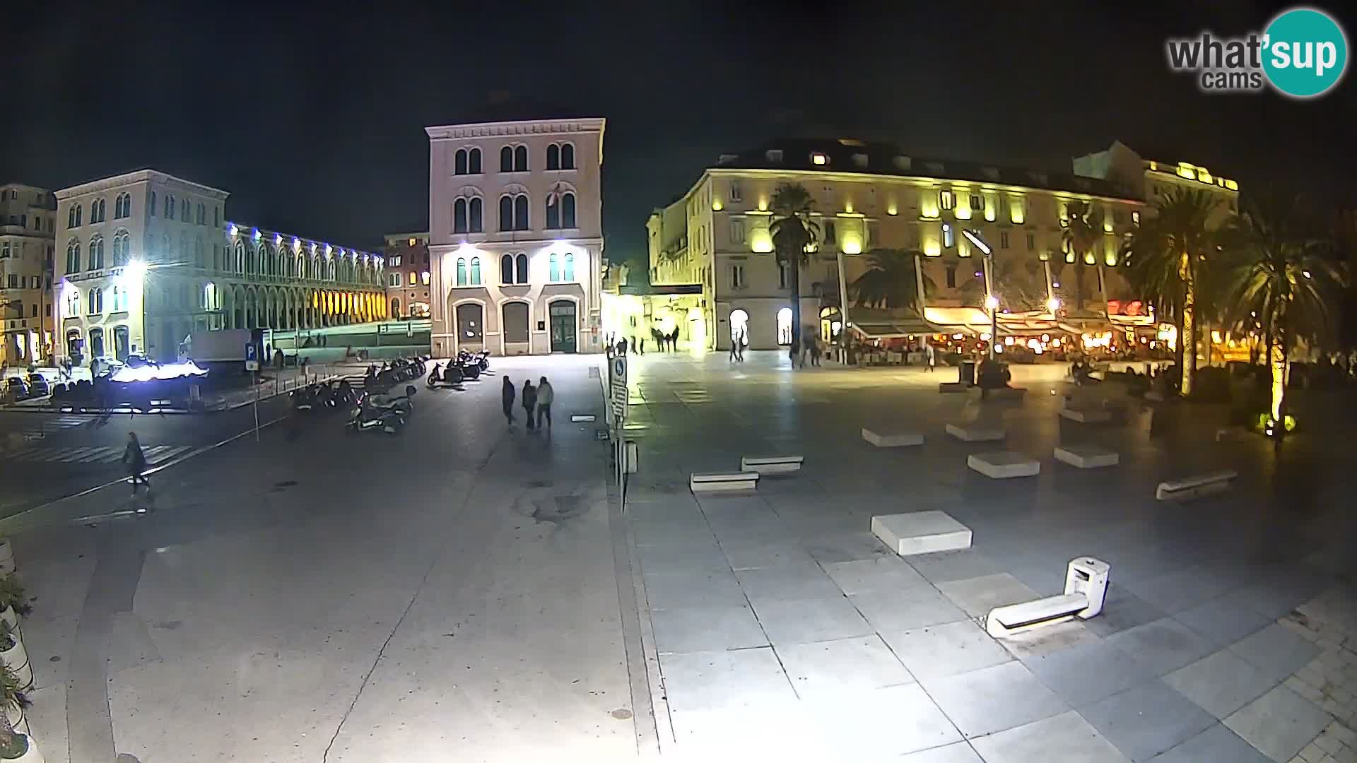 Webcam Split Riva – Prokurative | Trg Republike