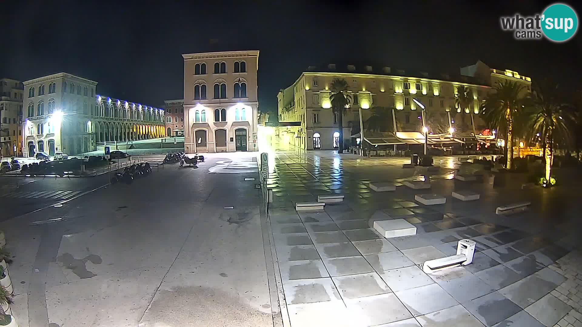 Webcam Split Riva – Prokurative | Trg Republike