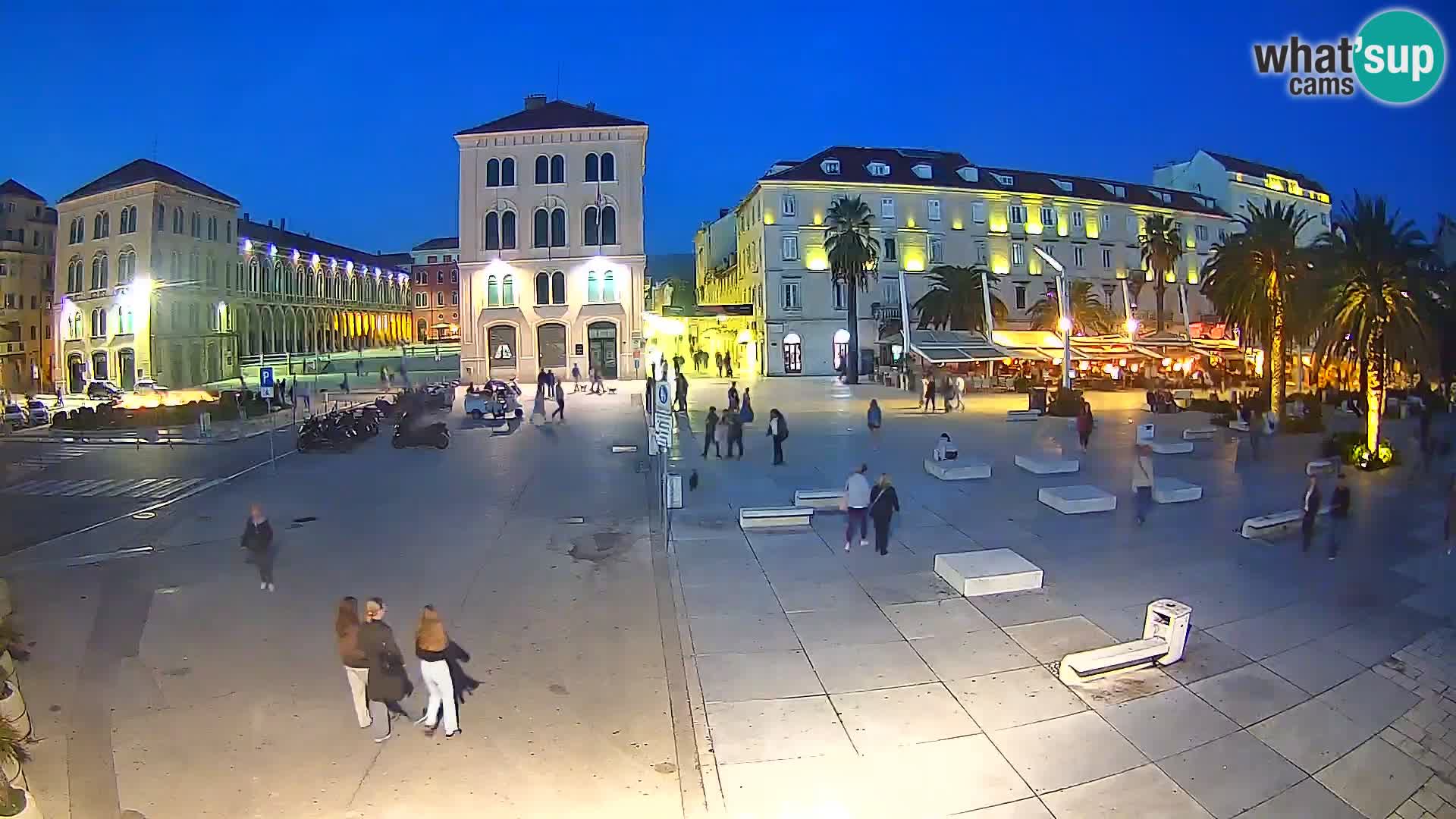 Webcam Split Riva – Prokurative | Trg Republike