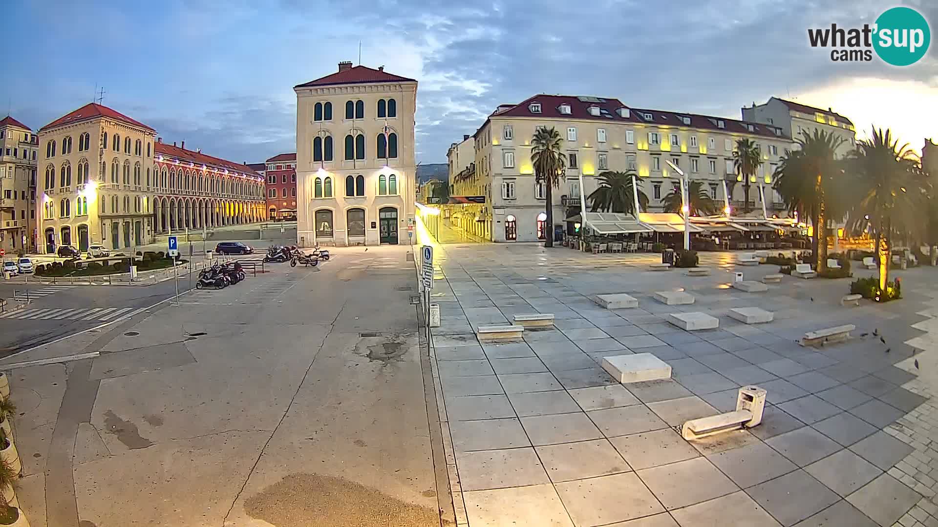 Split kamera Riva – Prokurative | Trg Republike