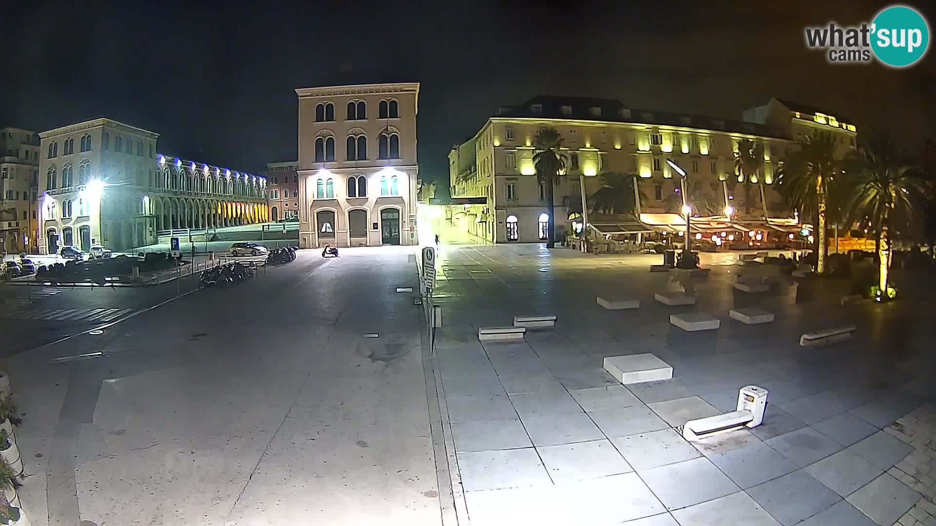 Webcam Split Riva – Prokurative | Trg Republike