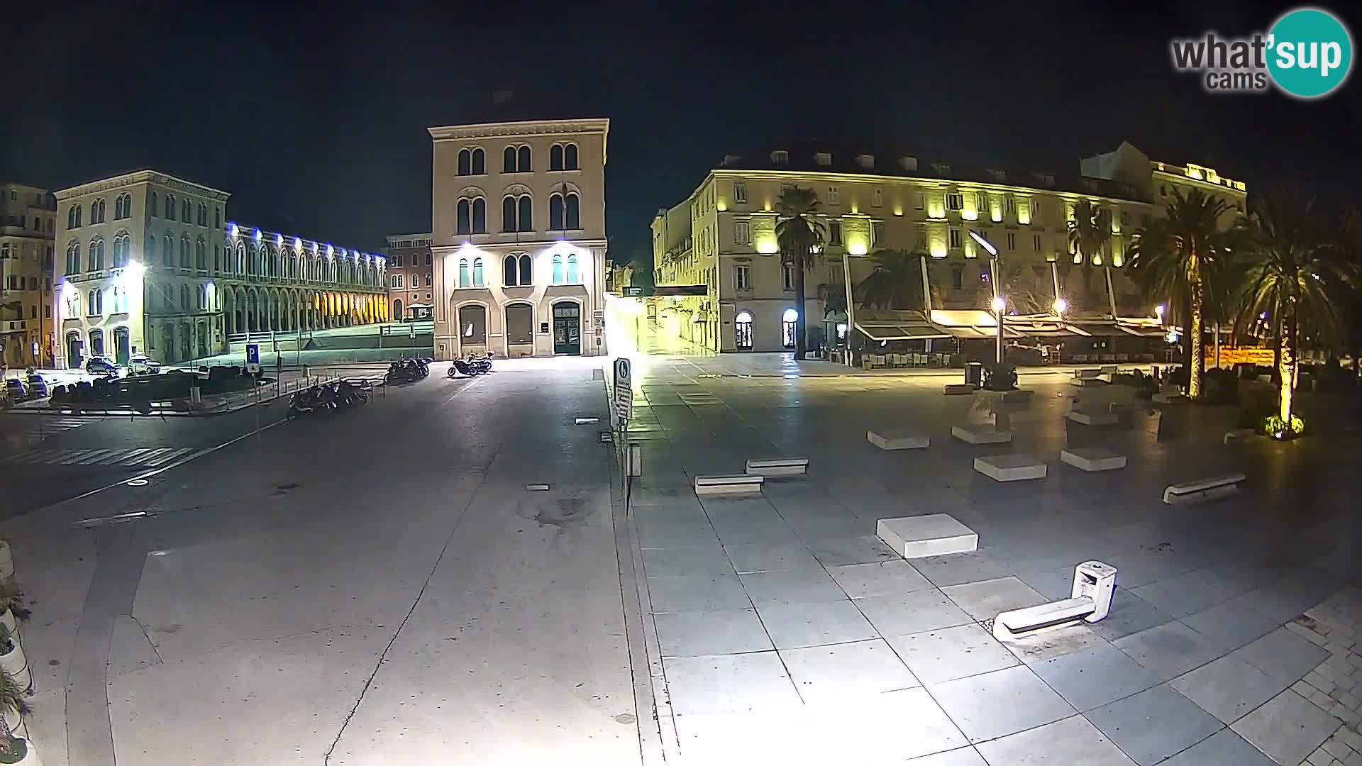 Webcam Split Riva – Prokurative | Trg Republike