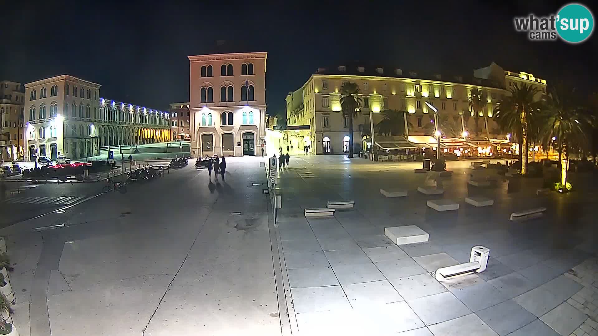 Webcam Split Riva – Prokurative | Trg Republike