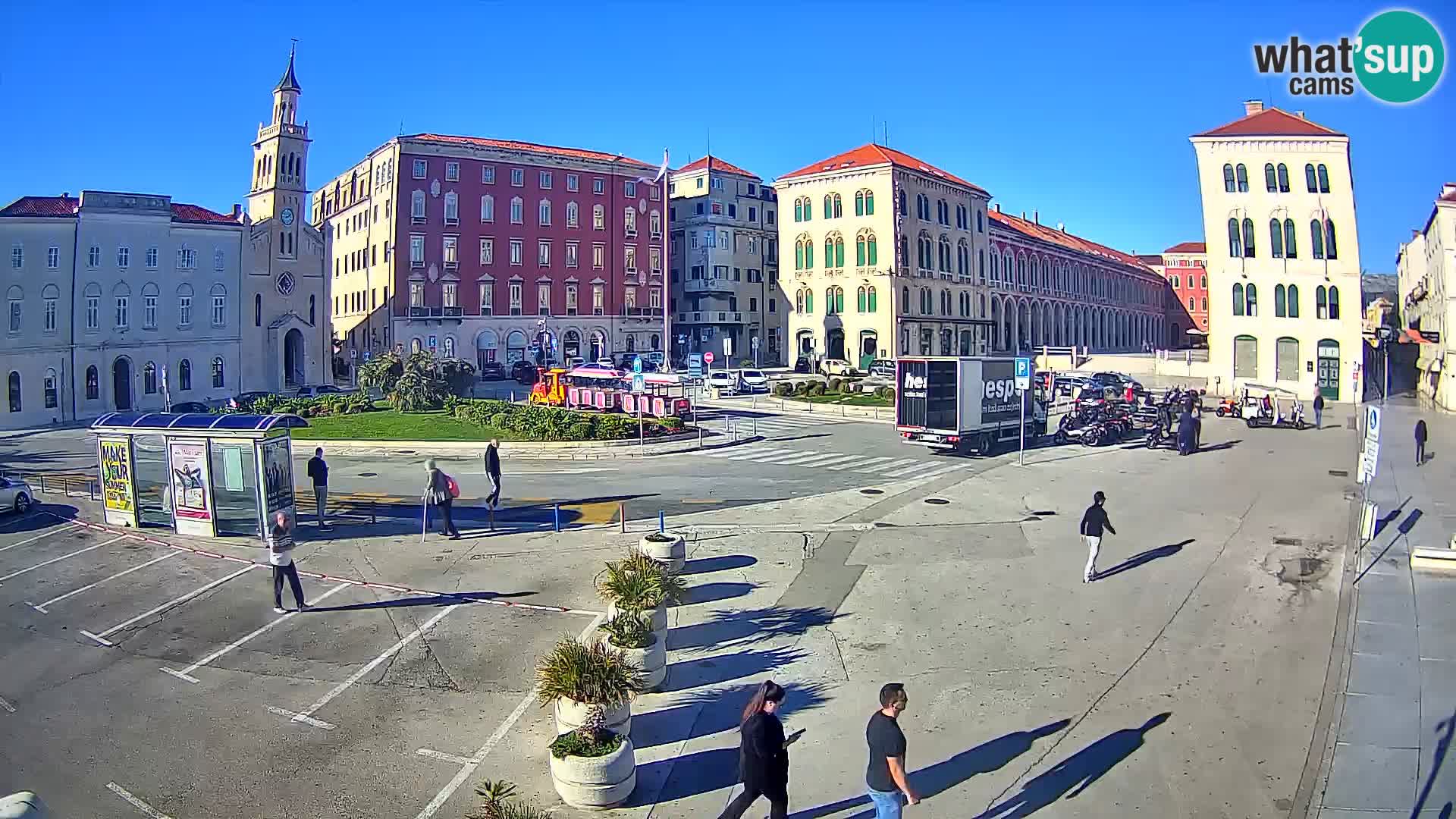 Webcam Split Riva – Prokurative | Trg Republike