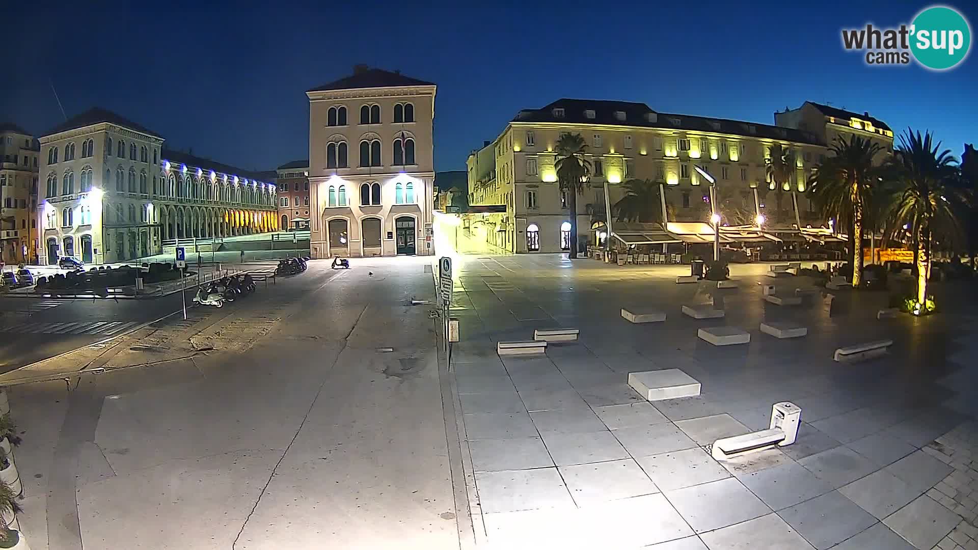 Webcam Split Riva – Prokurative | Trg Republike