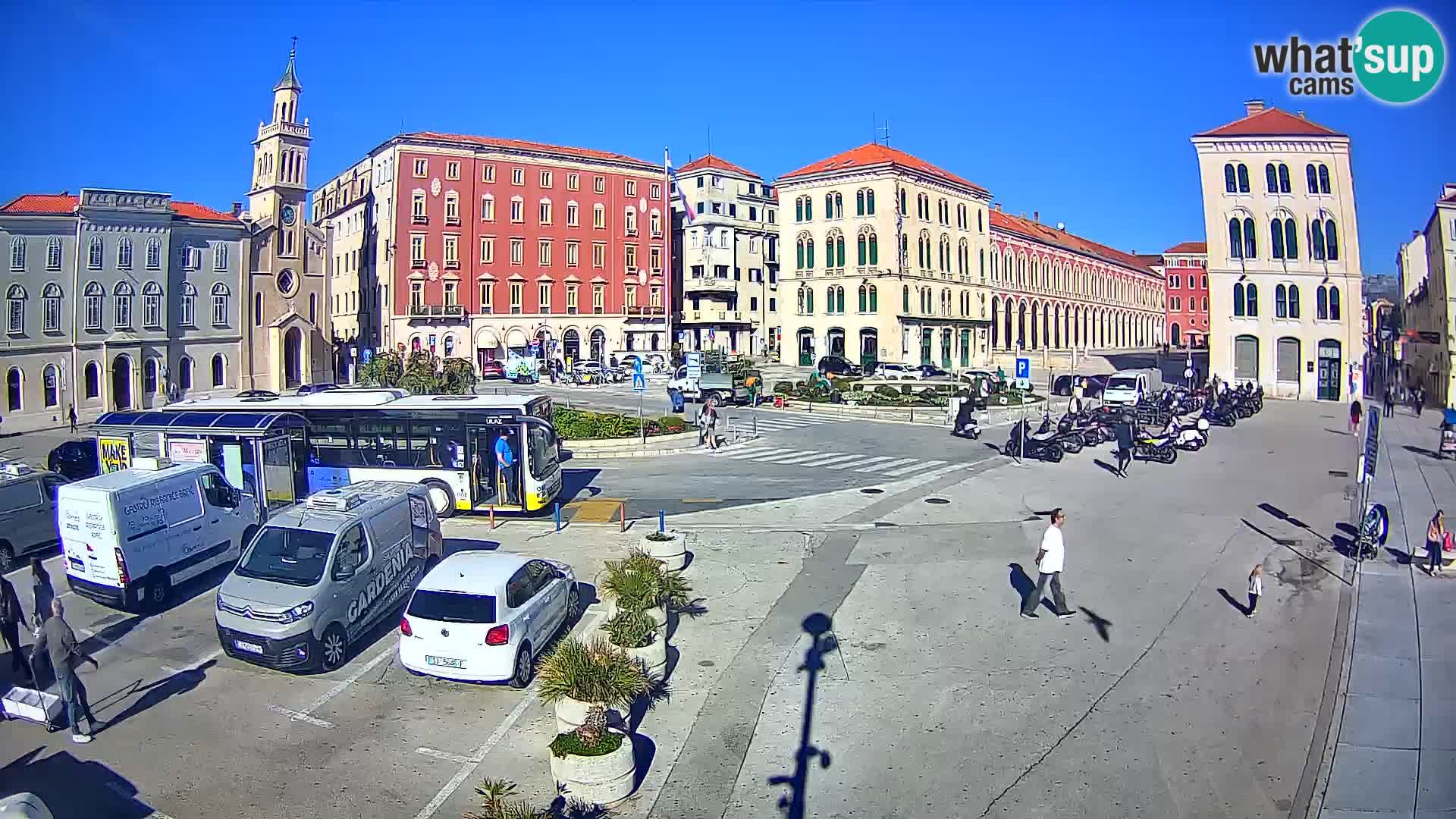 Webcam Split Riva – Prokurative | Trg Republike