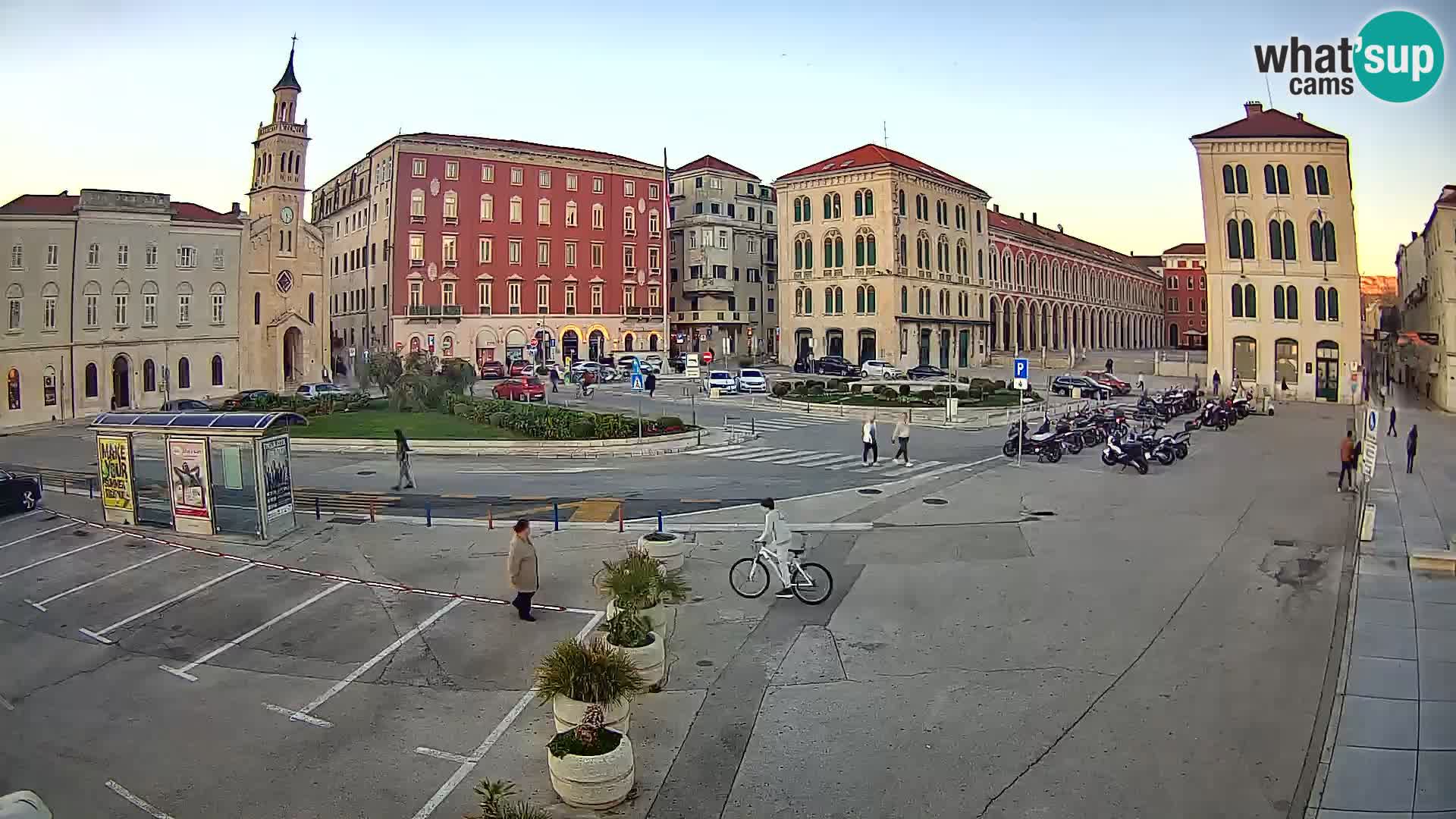 Live kamera Split Riva – Prokurative | Trg Republike