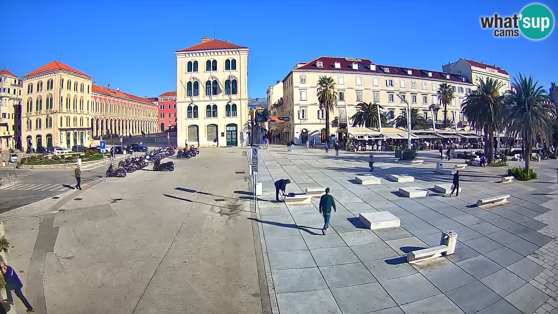 Webcam Split Riva – Prokurative | Trg Republike