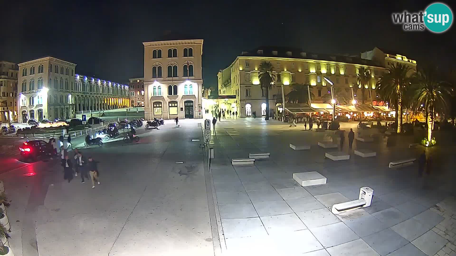 Webcam Split Riva – Prokurative | Trg Republike