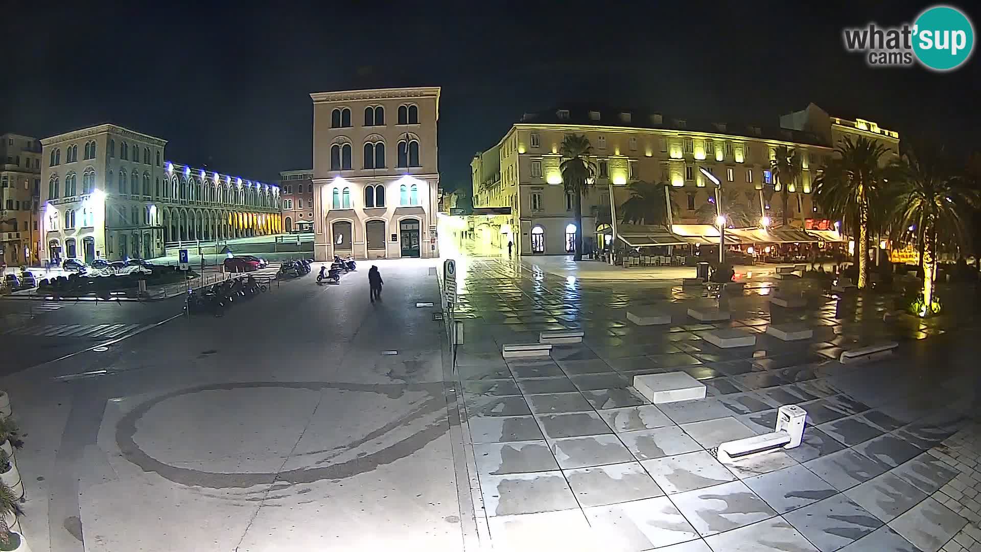 Webcam Split Riva – Prokurative | Trg Republike