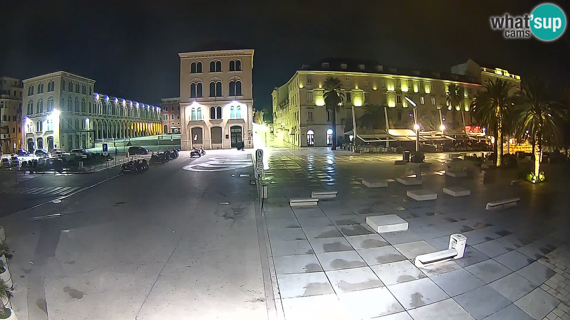 Webcam Split Riva – Prokurative | Trg Republike