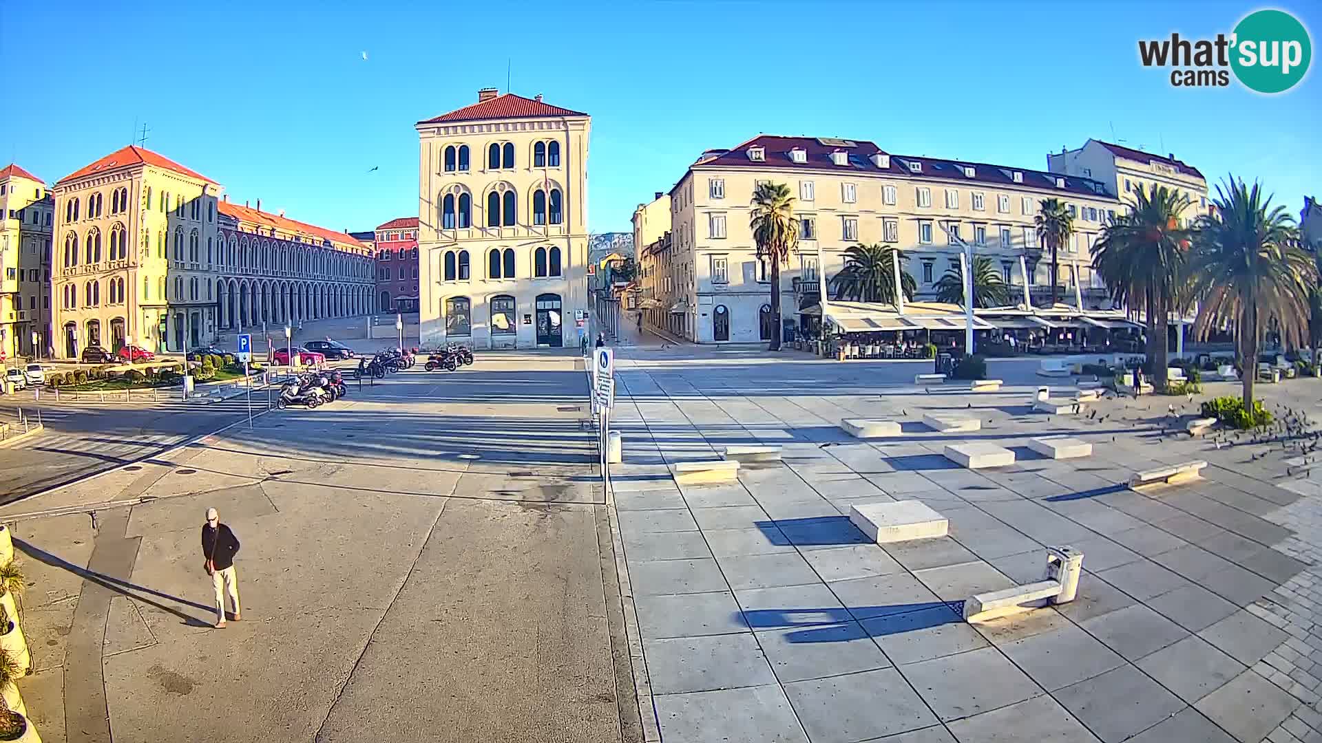 Webcam Split Riva – Prokurative | Trg Republike