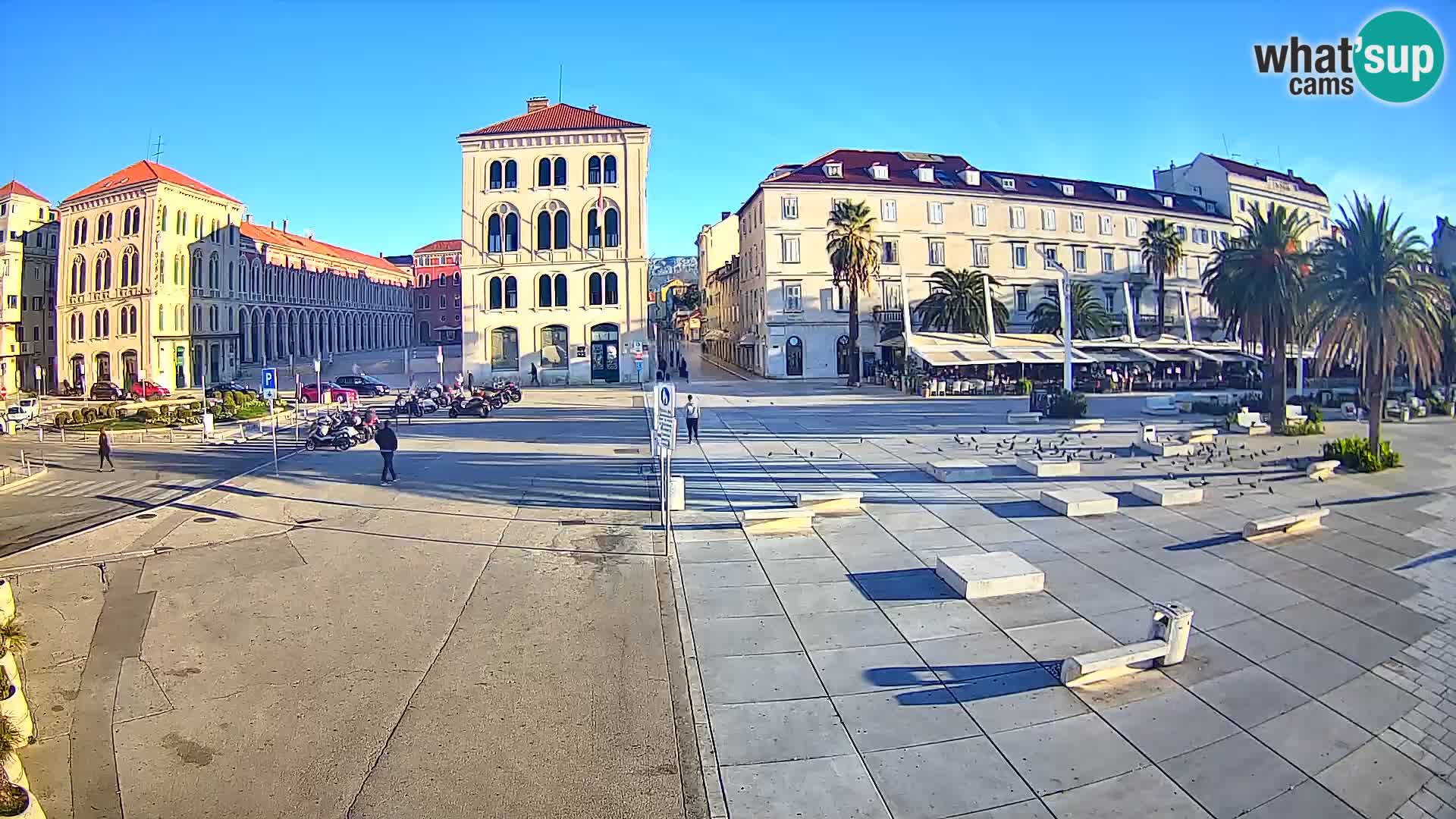 Webcam Split Riva – Prokurative | Trg Republike