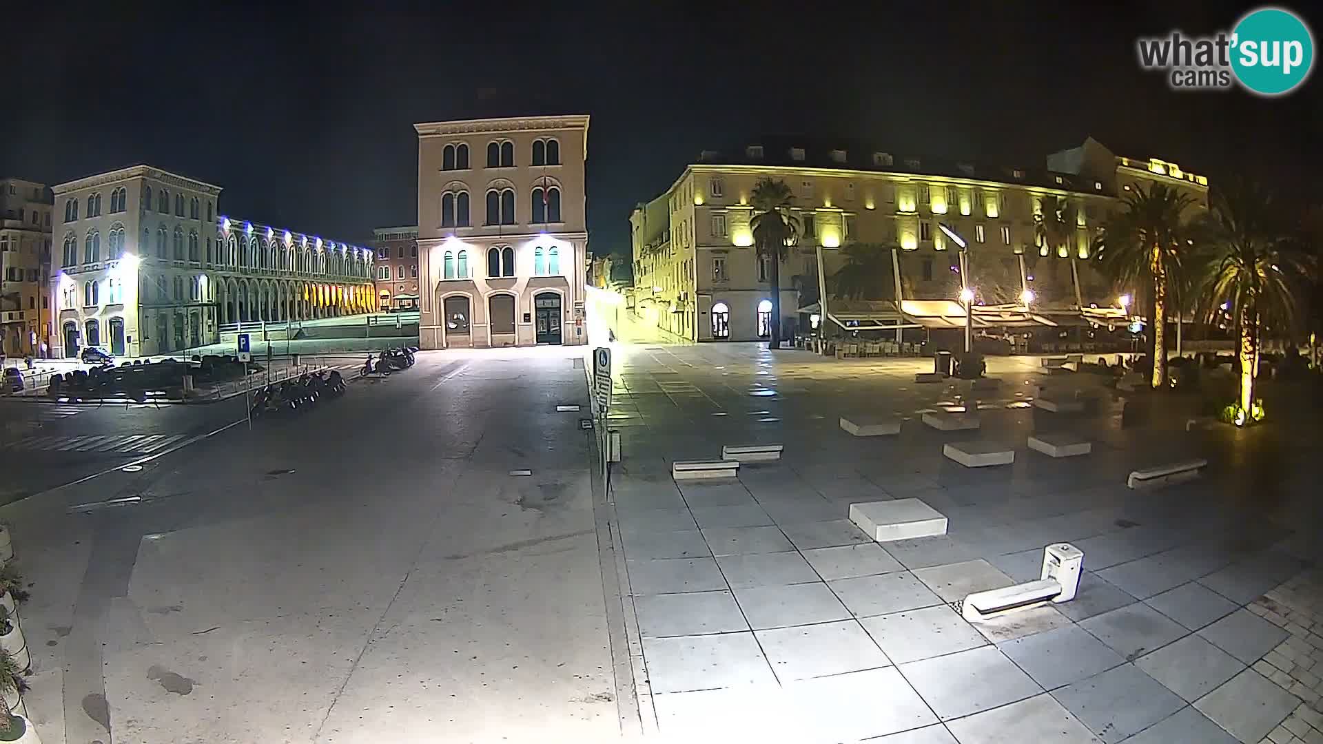 Webcam Split Riva – Prokurative | Trg Republike