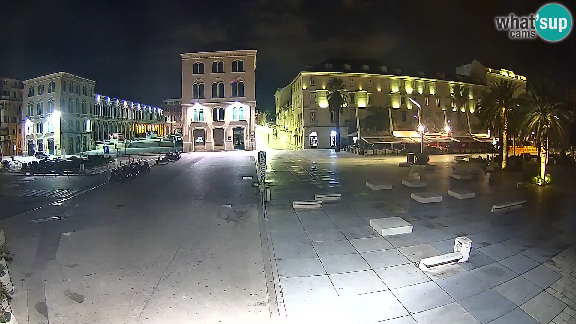 Webcam Split Riva – Prokurative | Trg Republike