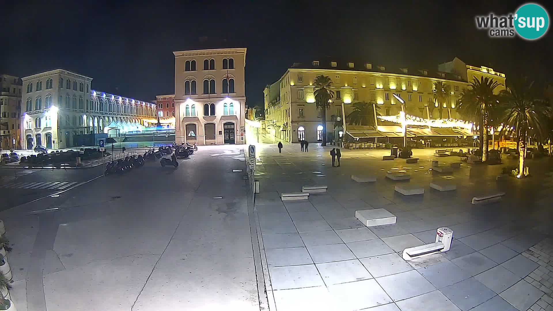 Webcam Split Riva – Prokurative | Trg Republike