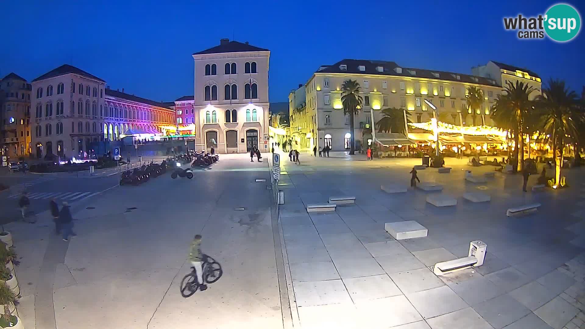 Webcam Split Riva – Prokurative | Trg Republike
