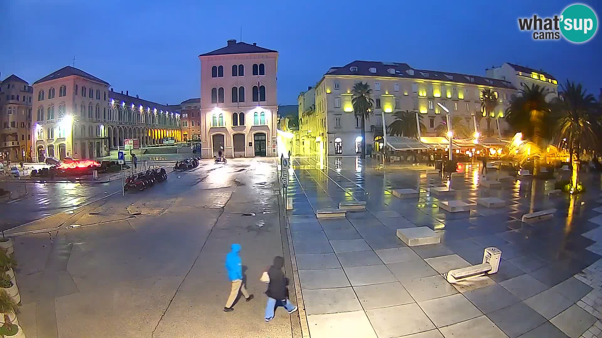 Webcam Split Riva – Prokurative | Trg Republike