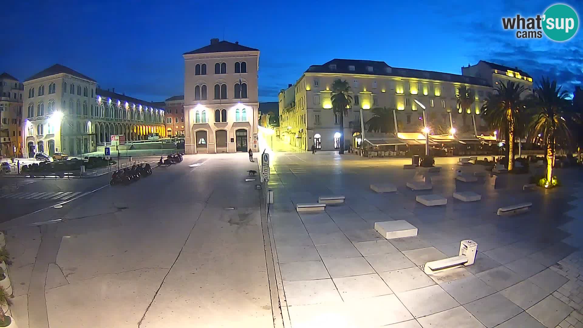 Webcam Split Riva – Prokurative | Trg Republike
