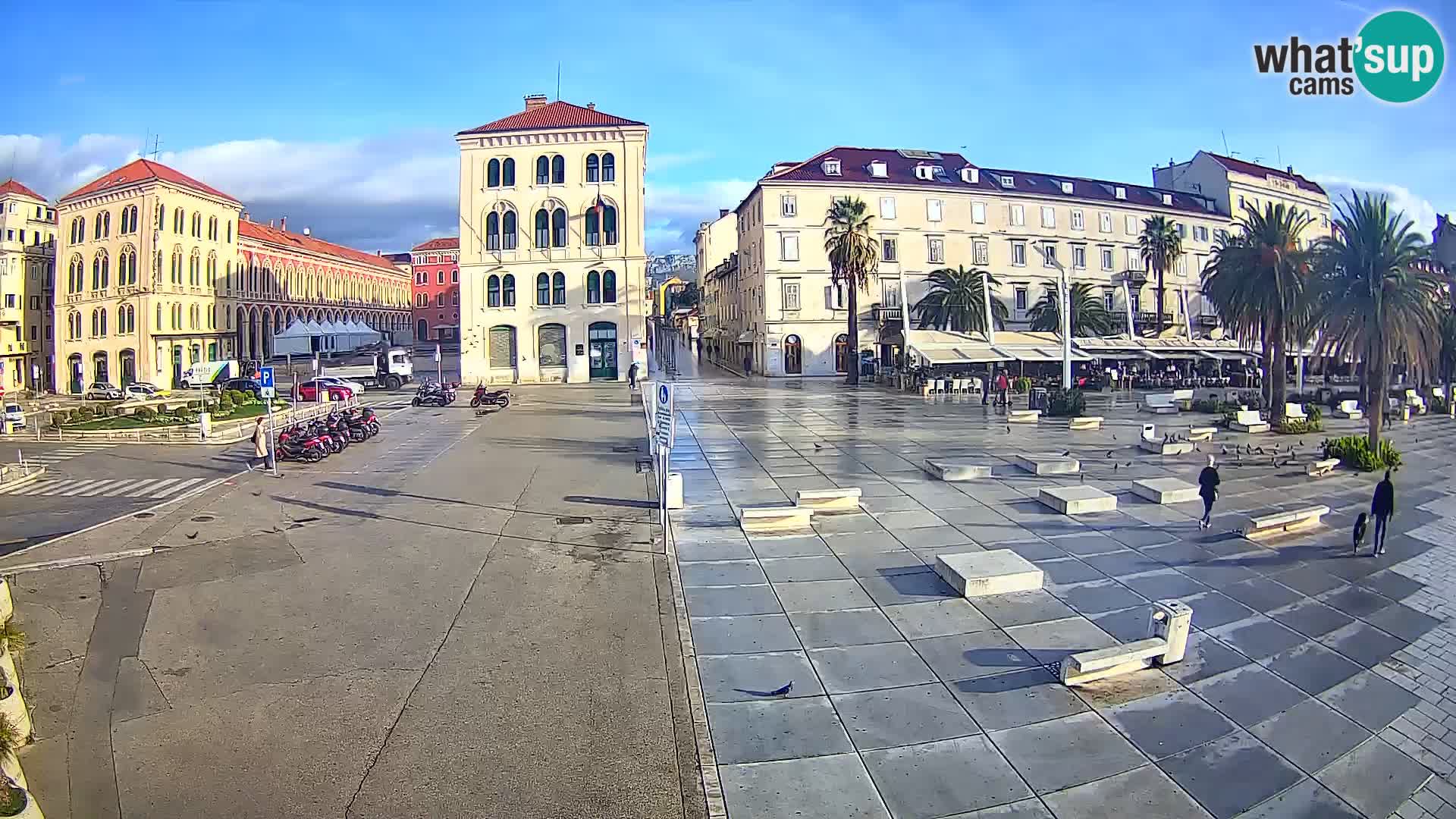 Webcam Split Riva – Prokurative | Trg Republike