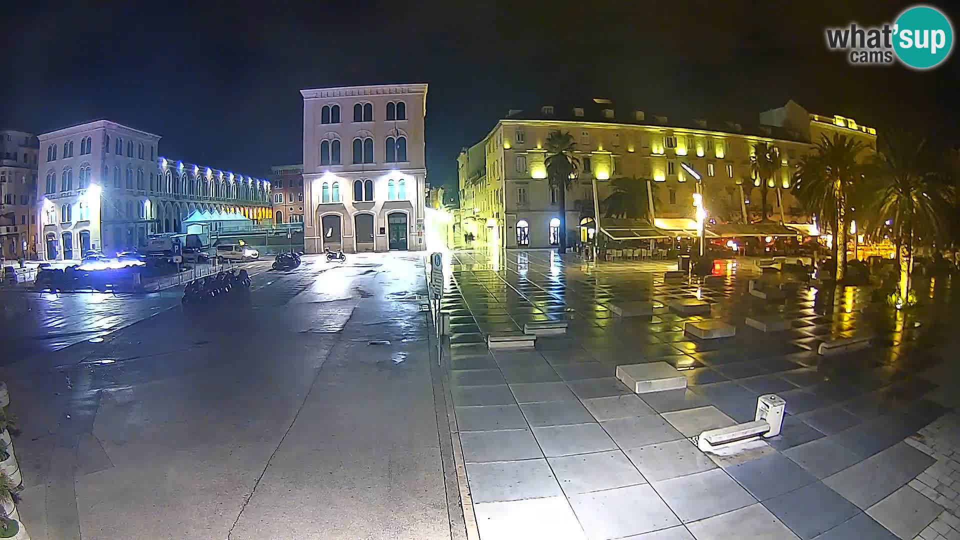 Webcam Split Riva – Prokurative | Trg Republike