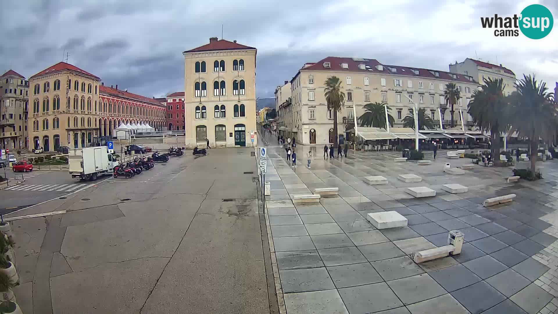 Webcam Split Riva – Prokurative | Trg Republike