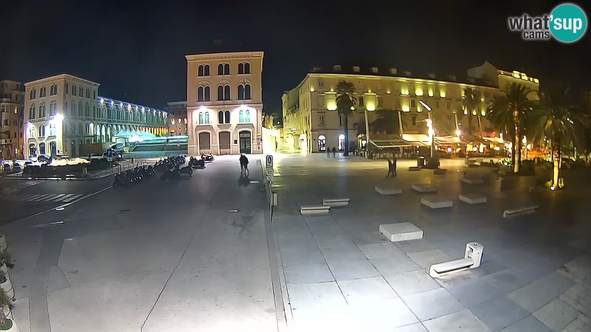 Webcam Split Riva – Prokurative | Trg Republike