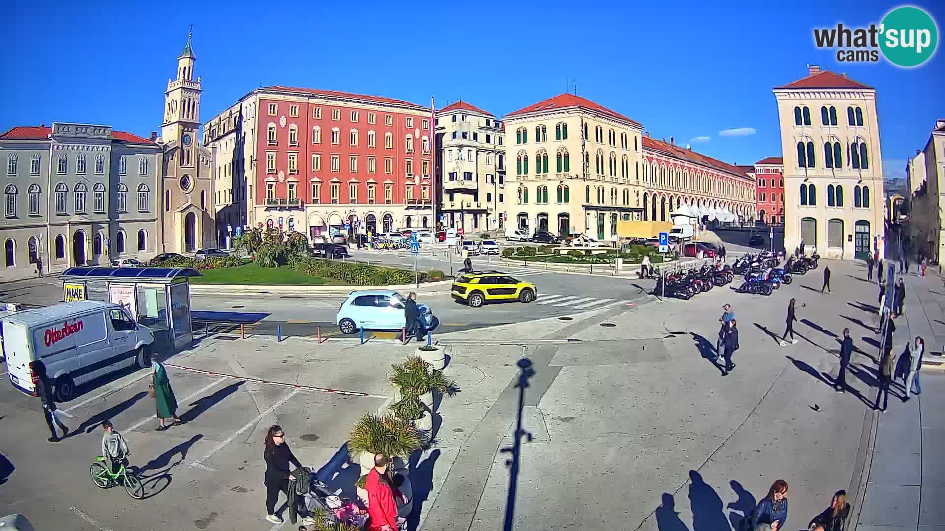 Webcam Split Riva – Prokurative | Trg Republike