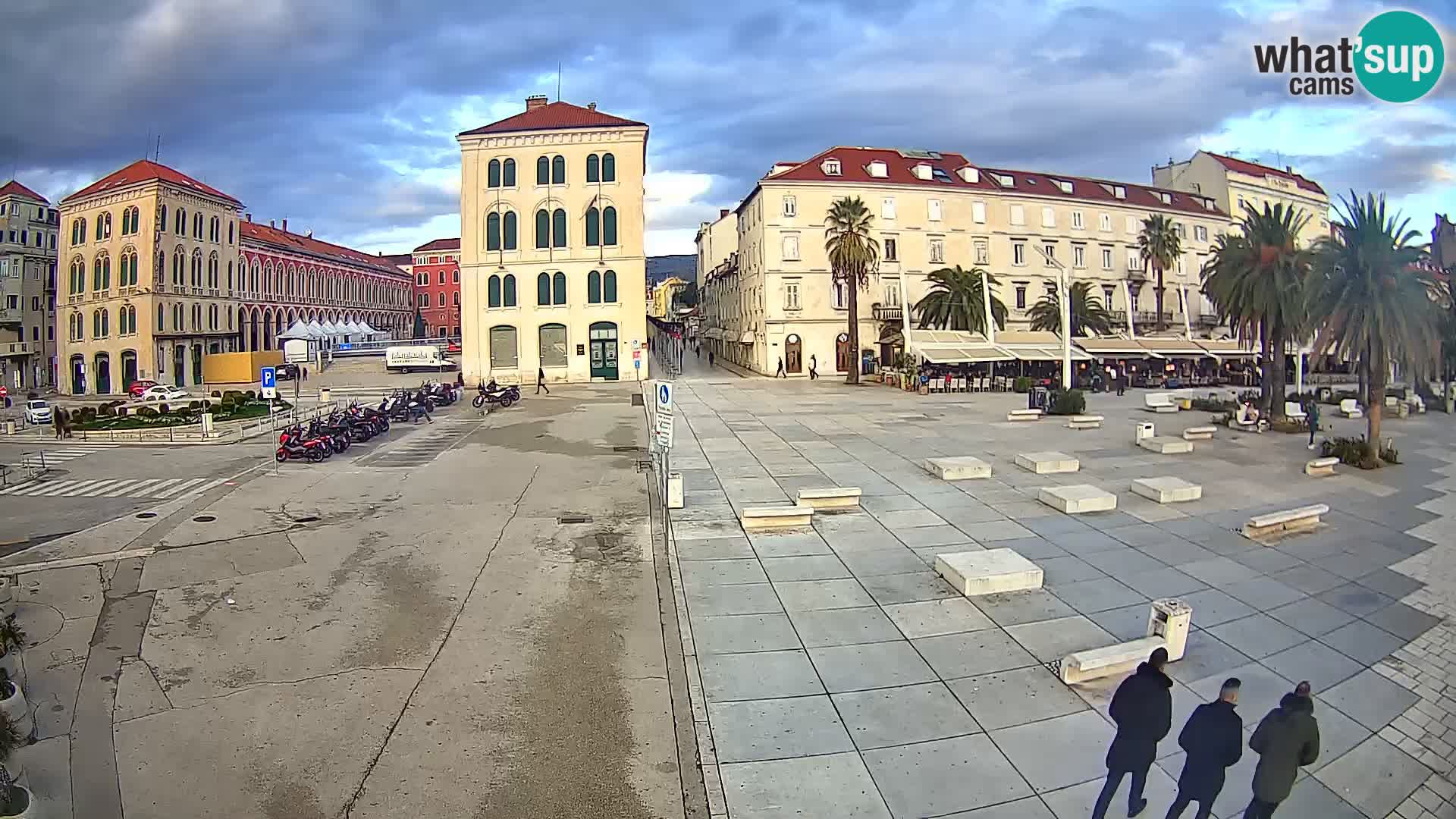 Webcam Split Riva – Prokurative | Trg Republike