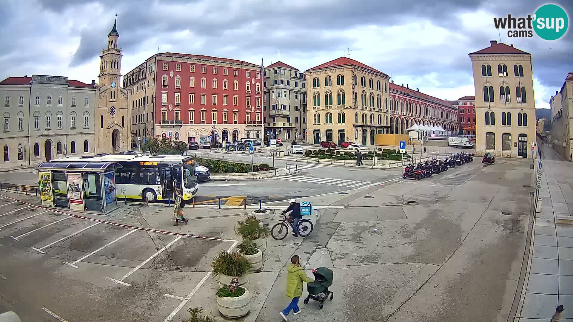 Webcam Split Riva – Prokurative | Trg Republike