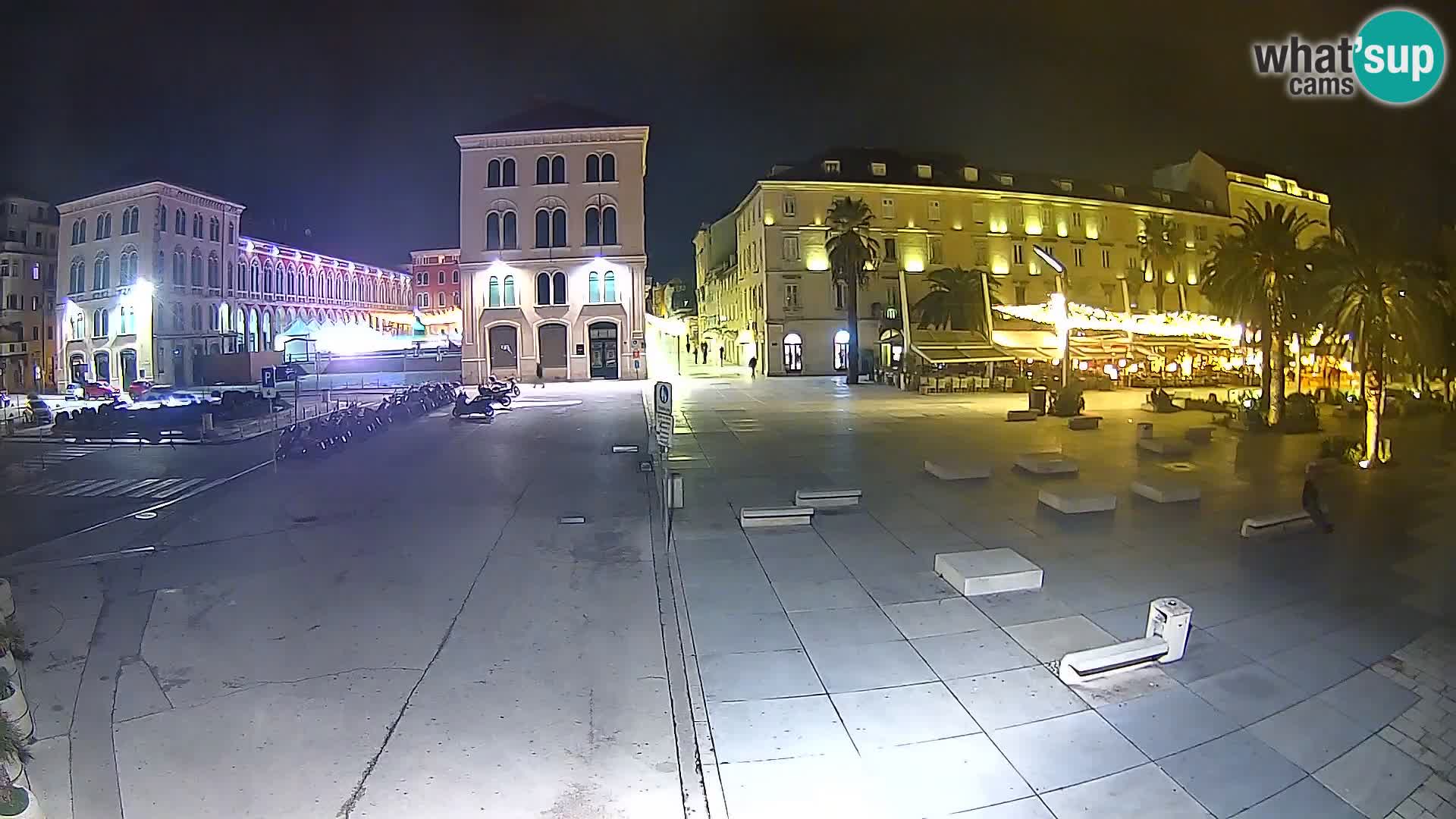 Webcam Split Riva – Prokurative | Trg Republike