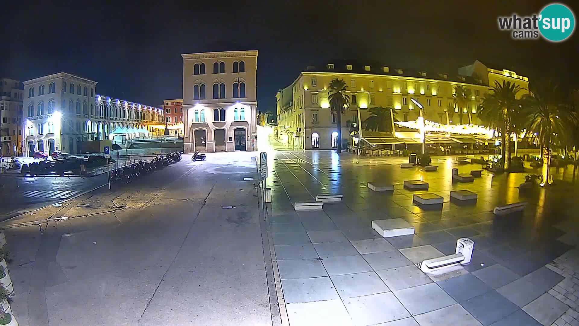 Webcam Split Riva – Prokurative | Trg Republike