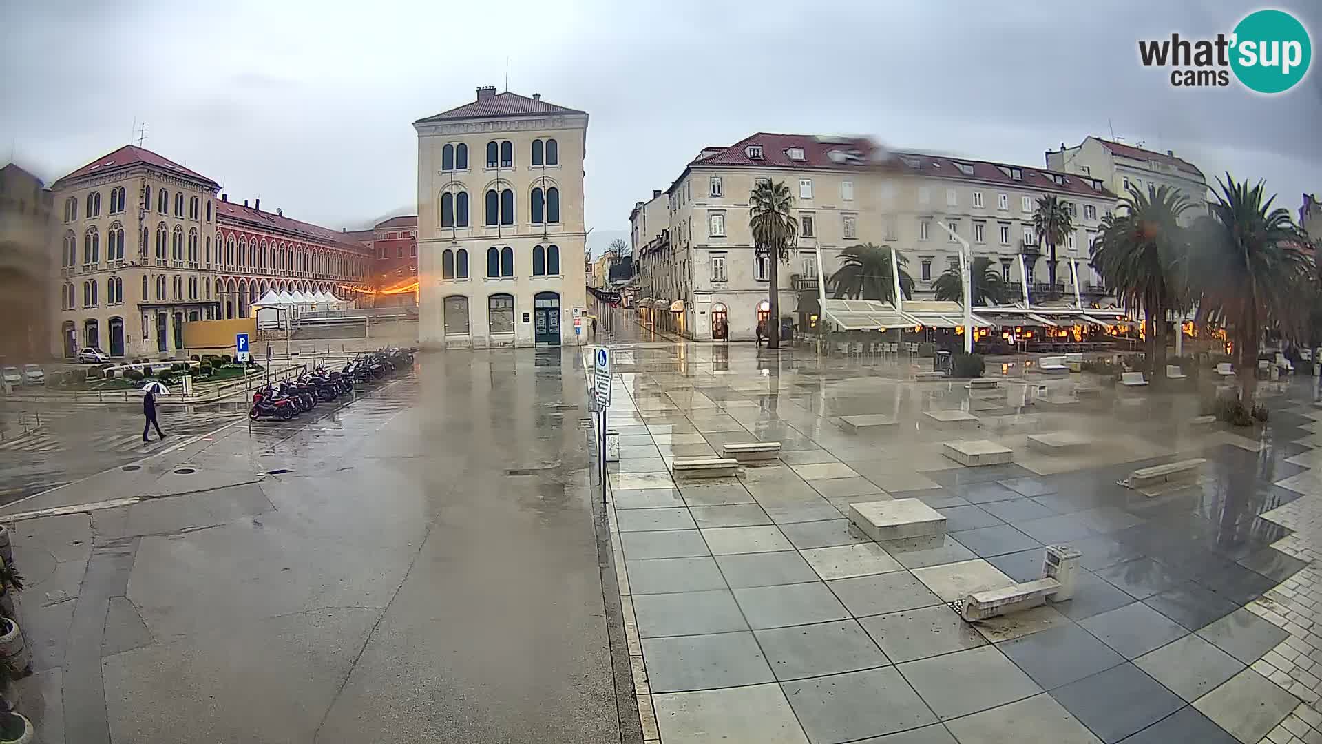 Webcam Split Riva – Prokurative | Trg Republike