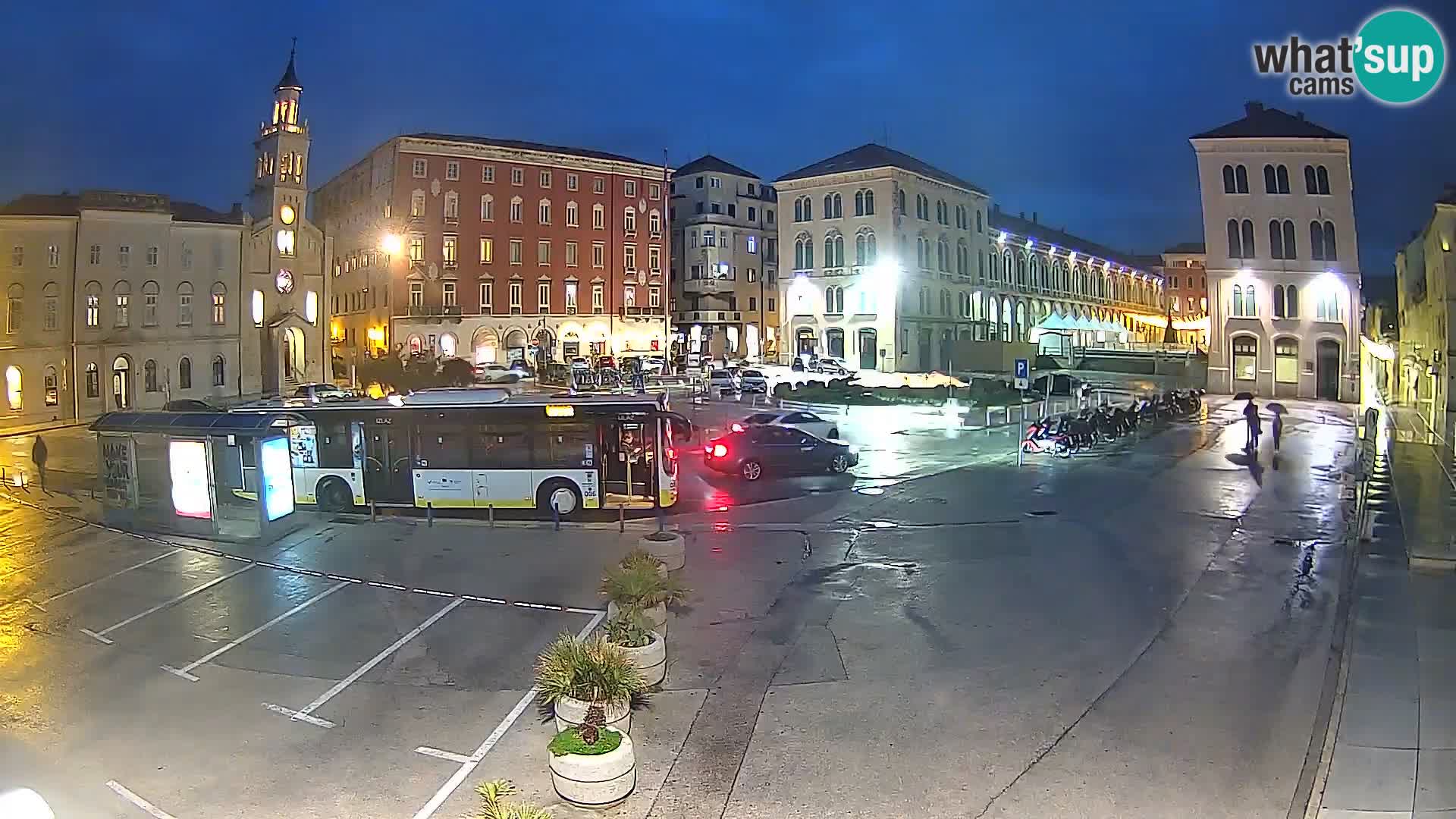 Split kamera Riva – Prokurative | Trg Republike