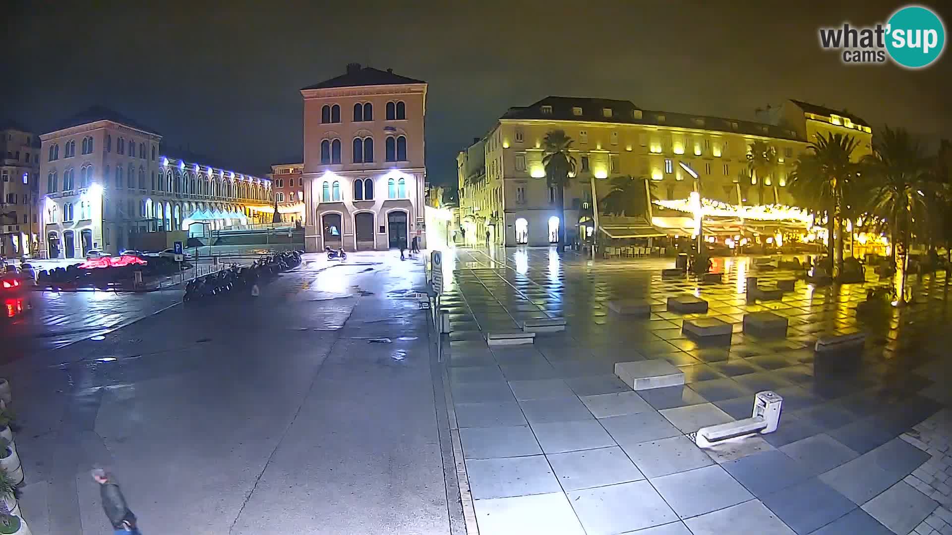 Webcam Split Riva – Prokurative | Trg Republike