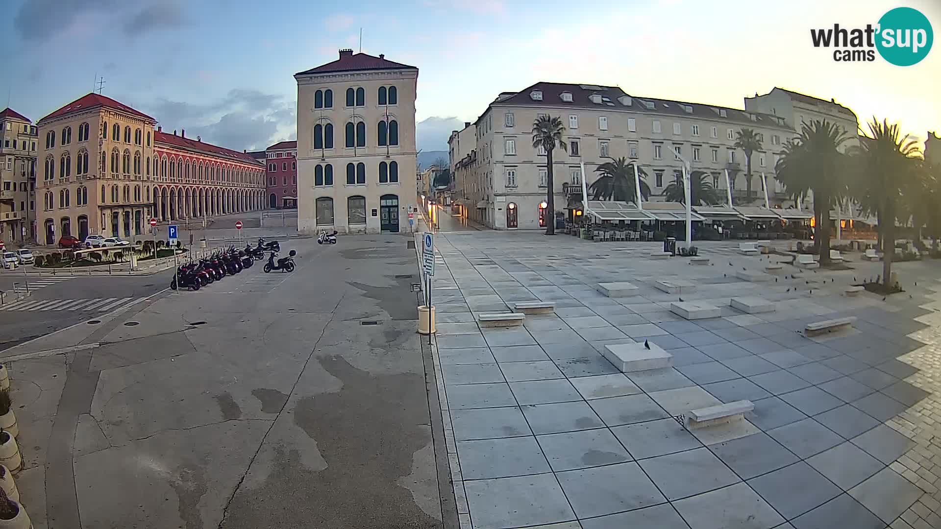 Split kamera Riva – Prokurative | Trg Republike