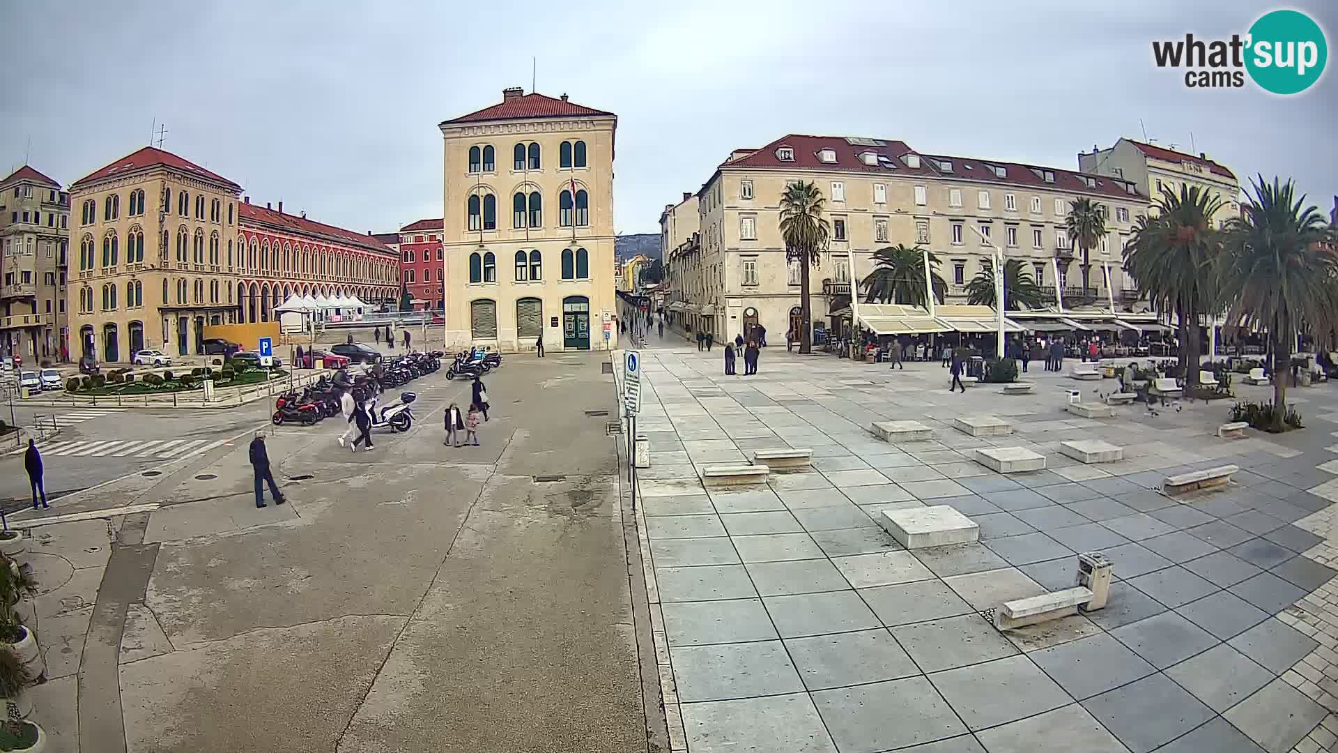 Webcam Split Riva – Prokurative | Trg Republike
