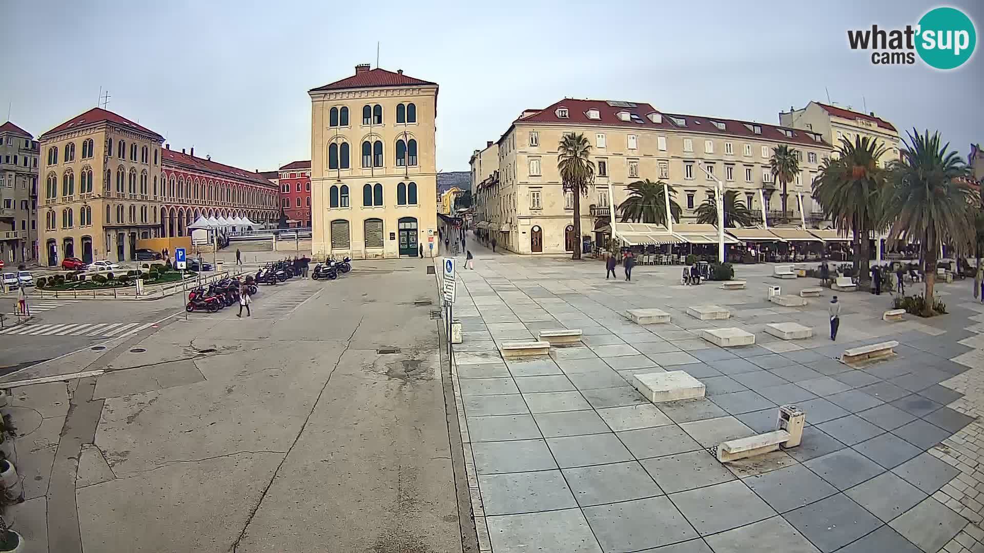 Webcam Split Riva – Prokurative | Trg Republike