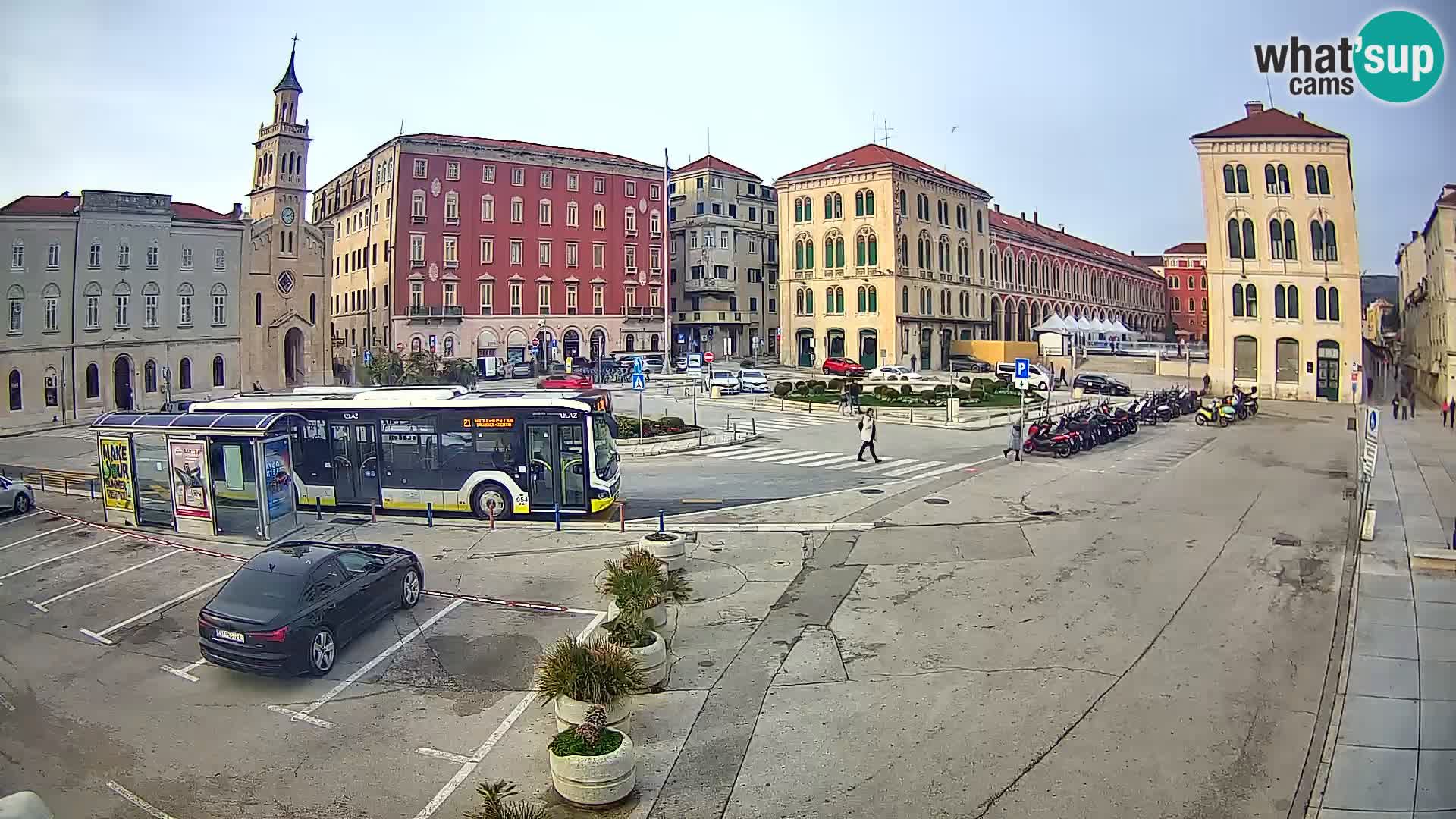 Webcam Split Riva – Prokurative | Trg Republike