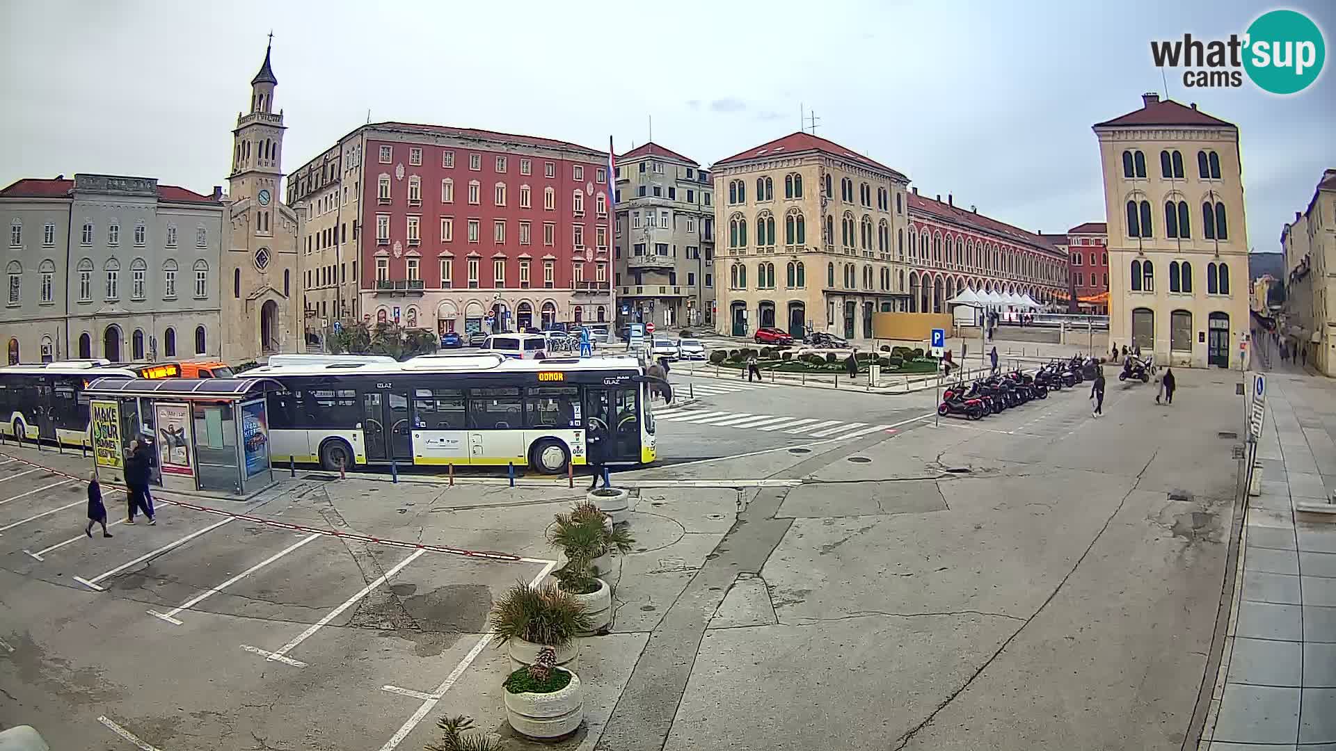 Webcam Split Riva – Prokurative | Trg Republike