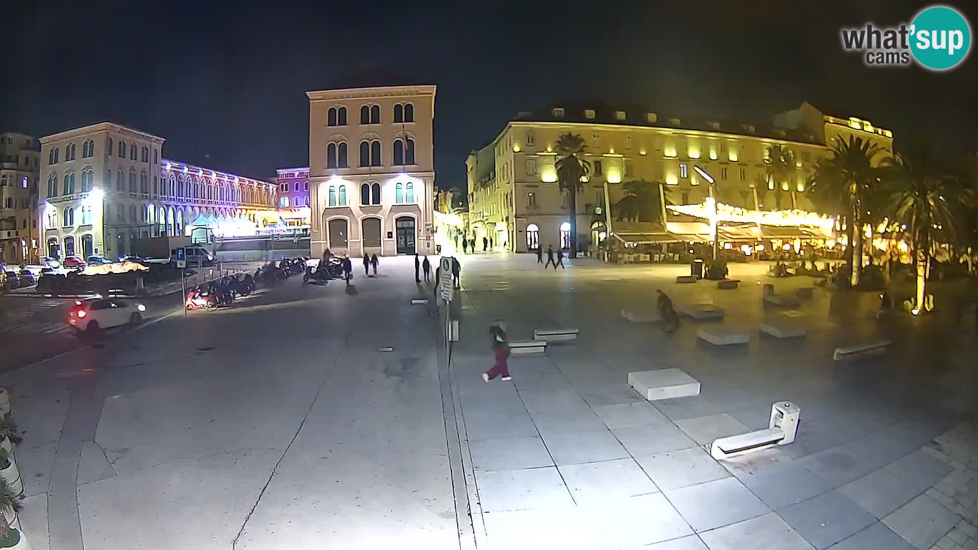 Webcam Split Riva – Prokurative | Trg Republike