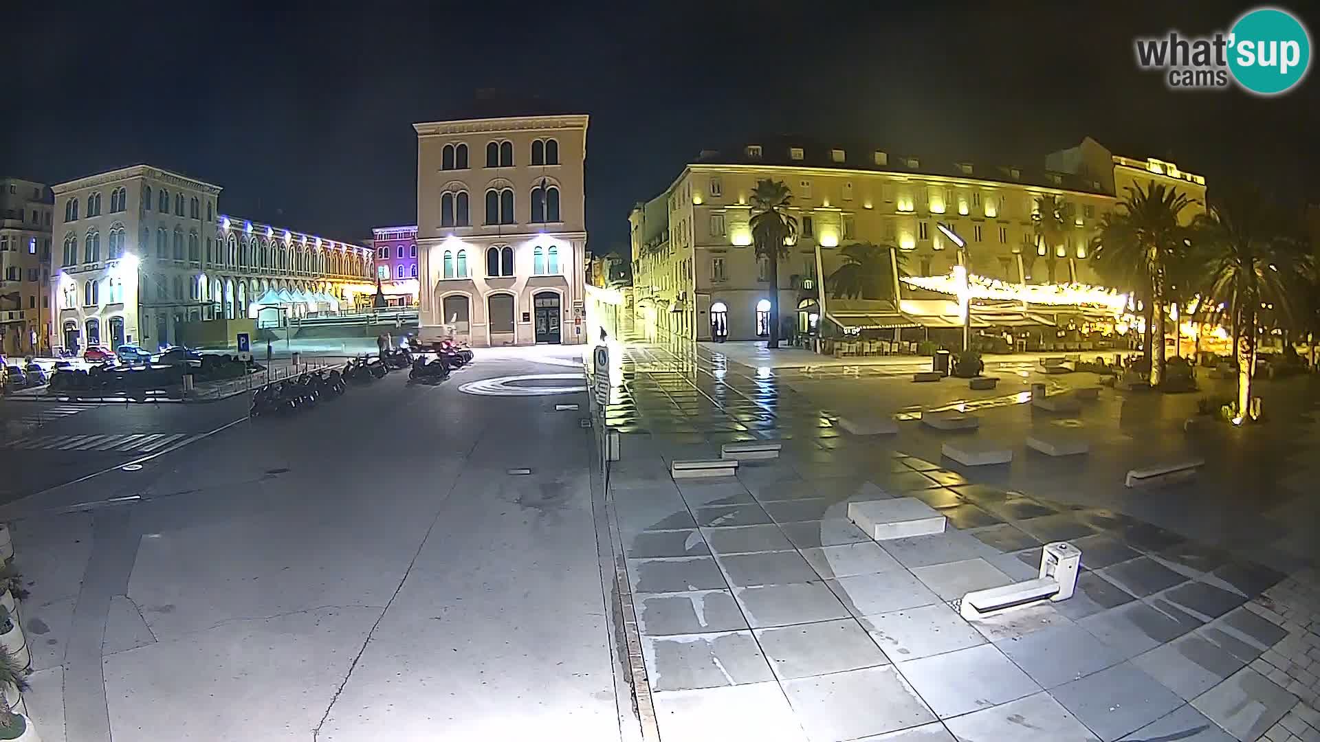 Webcam Split Riva – Prokurative | Trg Republike